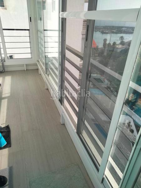 Foto 993aeb18-8d46-4284-bd69-ec9f9d77066c. Appartamento con piscina in Los Cristianos Arona