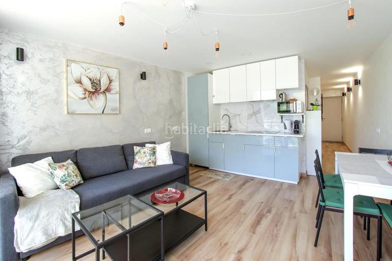 Foto 71426f66-f0b6-46a0-9d7e-67d86b3248d5. Etagenwohnung mit pool in Playa de las Américas Adeje