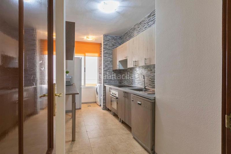 Foto b489c9c6-379f-42c8-8a1c-1b3800c5200d. Appartement avec parking dans El Fraile Arona