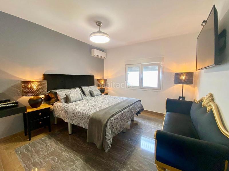 Foto b1cef490-0bec-458b-a3c6-8ba8b8abea75. House with parking pool in La Caleta Adeje