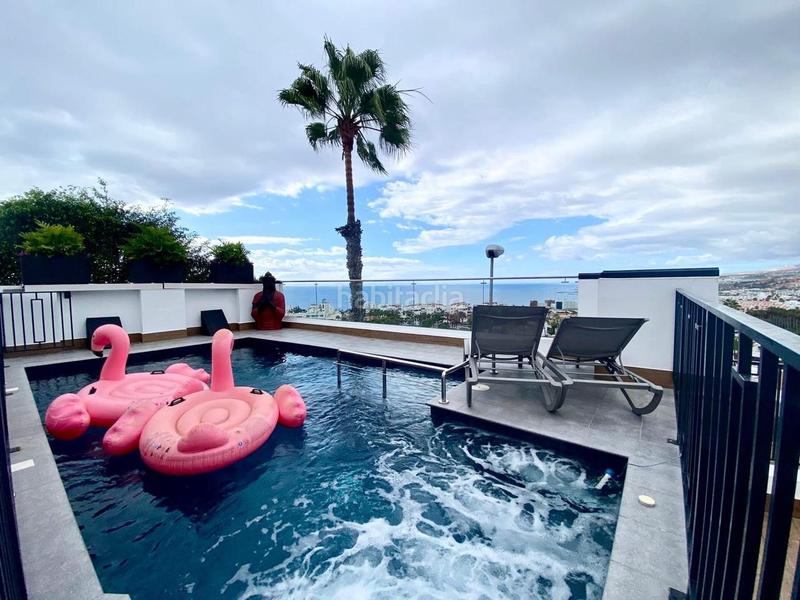 Foto cbaea048-d58a-4922-9f90-9c0bb2ec047a. House with parking pool in La Caleta Adeje