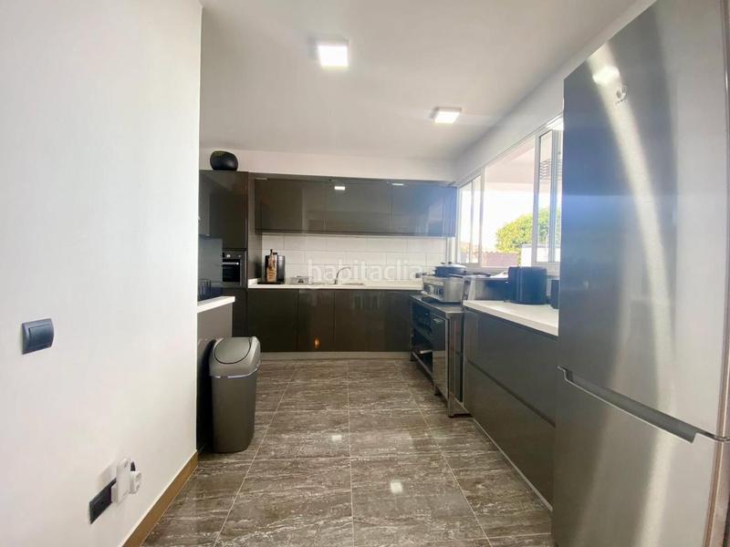 Foto d6e33be4-9dae-4550-97ab-9e73d327236e. House with parking pool in La Caleta Adeje