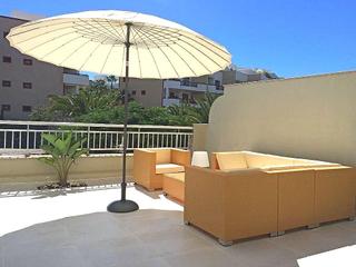 Piso  Capirote. Agradable apartamento con terraza en palm mar