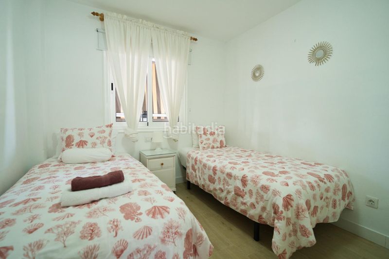 Foto dd459e48-9a3b-4c49-80e6-ea82db8ec4b7. Apartament amb piscina a Los Cristianos Arona