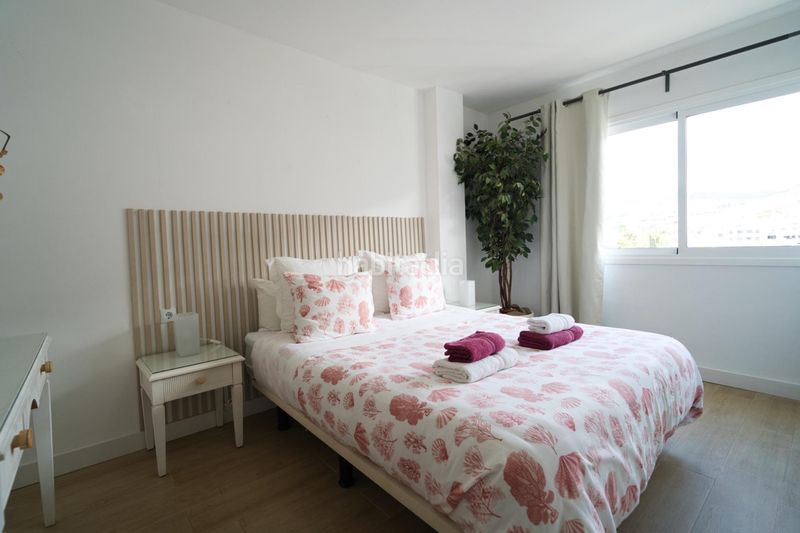 Foto f3b670a5-8750-4bcf-a691-4acb94b75b0a. Apartament amb piscina a Los Cristianos Arona
