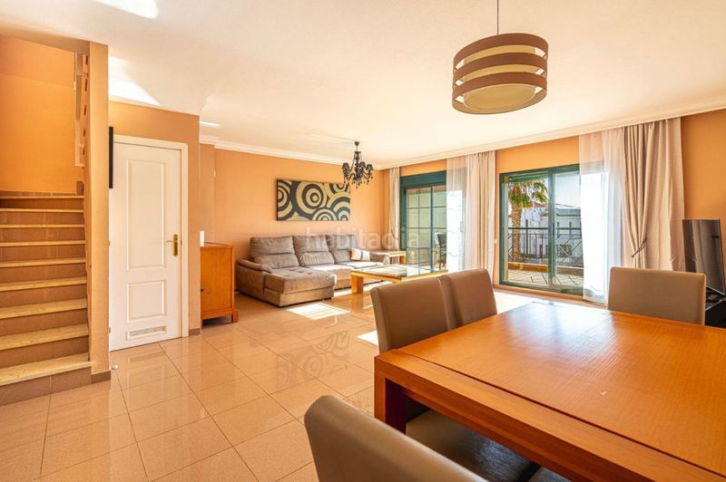 Foto 07e6a12e-0584-4e21-8994-09387a58cfda. Duplex con parcheggio in Playa del Duque Adeje
