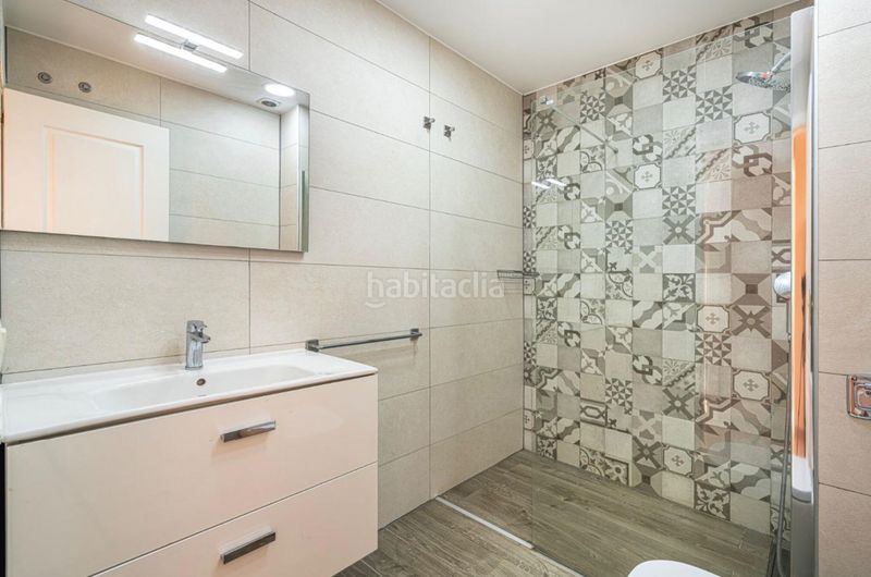 Foto 524d8acc-b949-49e2-86c3-51b718abbc5f. Duplex con parcheggio in Playa del Duque Adeje