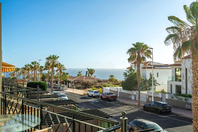 Foto 794deb20-a01a-46bc-ba76-e51ee1da36b6. Duplex con parcheggio in Playa del Duque Adeje