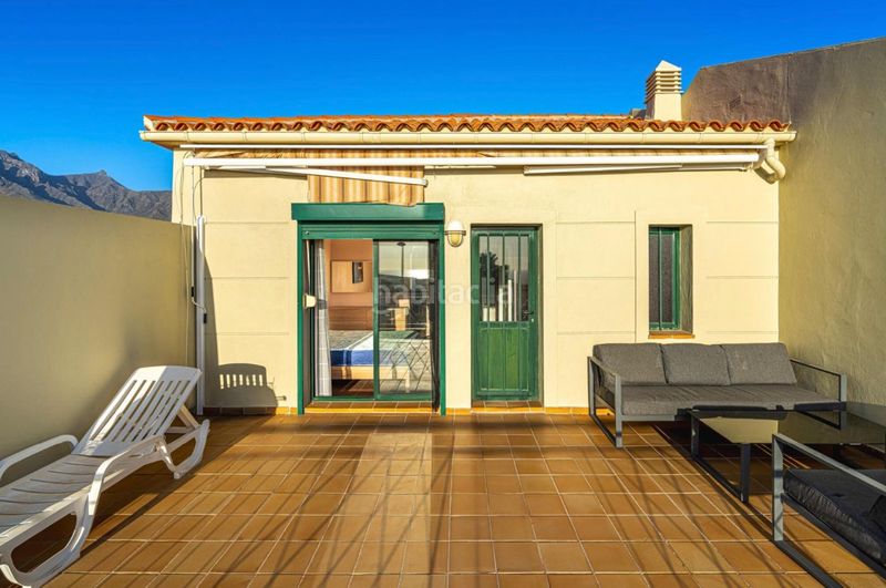 Foto c39c30d1-6fd0-4dd6-8fa9-8f3c9e00397e. Duplex con parcheggio in Playa del Duque Adeje