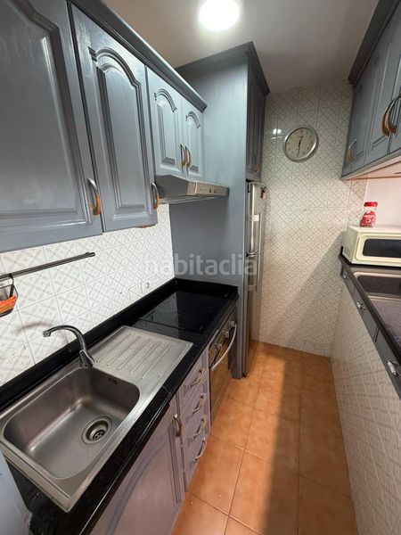 Foto 17aa5838-8f3d-4d11-93c7-66b8b17aa065. Apartament amb piscina a Playa de las Américas Arona