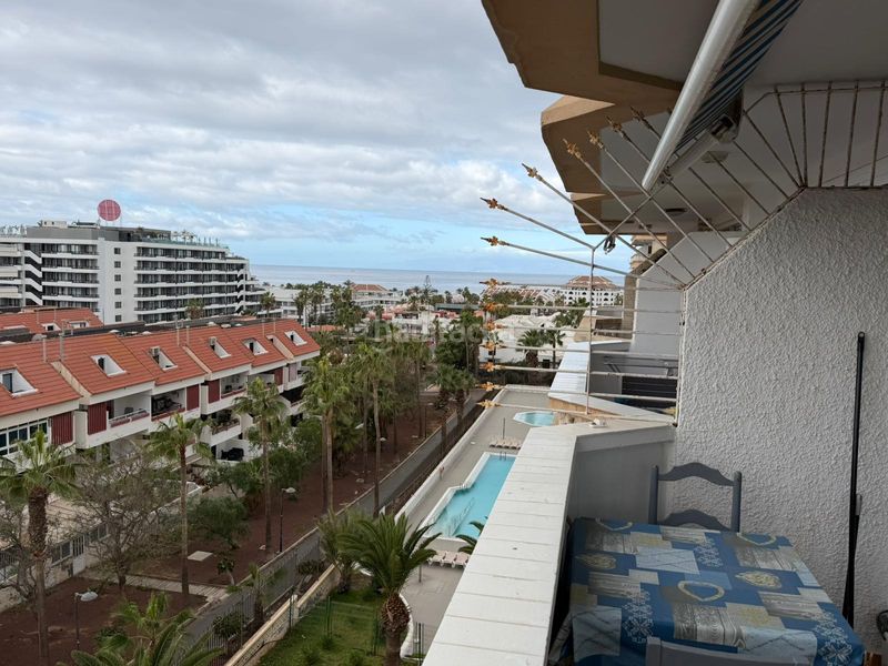 Foto 186553fc-ad97-4de9-8071-ff824229582c. Apartament amb piscina a Playa de las Américas Arona