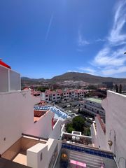Apartamento en Los Cristianos. Acogedor apartamento en los cristianos con vistas y terraza priv