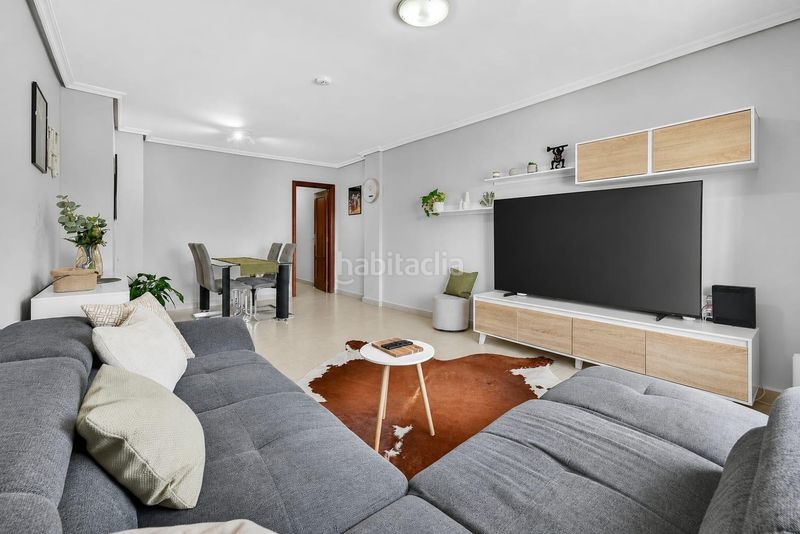 Foto 312a0328-f827-4e18-8fb2-79bfc99e98b2. Apartament amb aparcament a Guargacho Arona