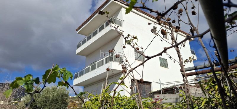 Foto 6a1d4e62-d04e-4779-a9c6-1fe1f632fbde. Casa a La Camella Arona