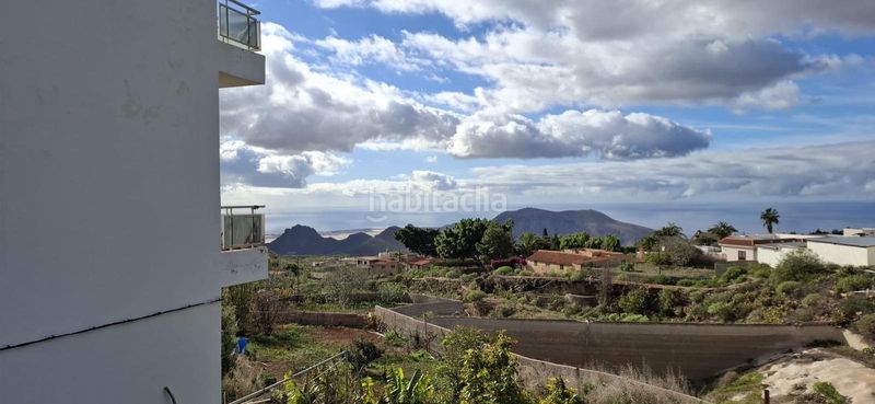 Foto b07bcea7-60a4-402f-93c1-c5b47c2ccbc5. Casa a La Camella Arona