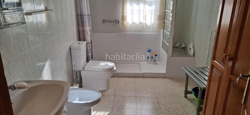 Foto b504b930-9a7e-45d4-a386-8e3bae1b62e9. Casa a La Camella Arona