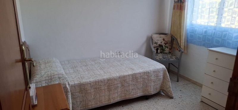Foto d7567317-8ed3-49d1-a4e0-26bd00963103. Casa a La Camella Arona