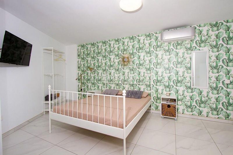 Foto 25c25785-48d7-46be-931f-e72692a7daa8. Apartament amb aparcament a Playa de las Américas Arona