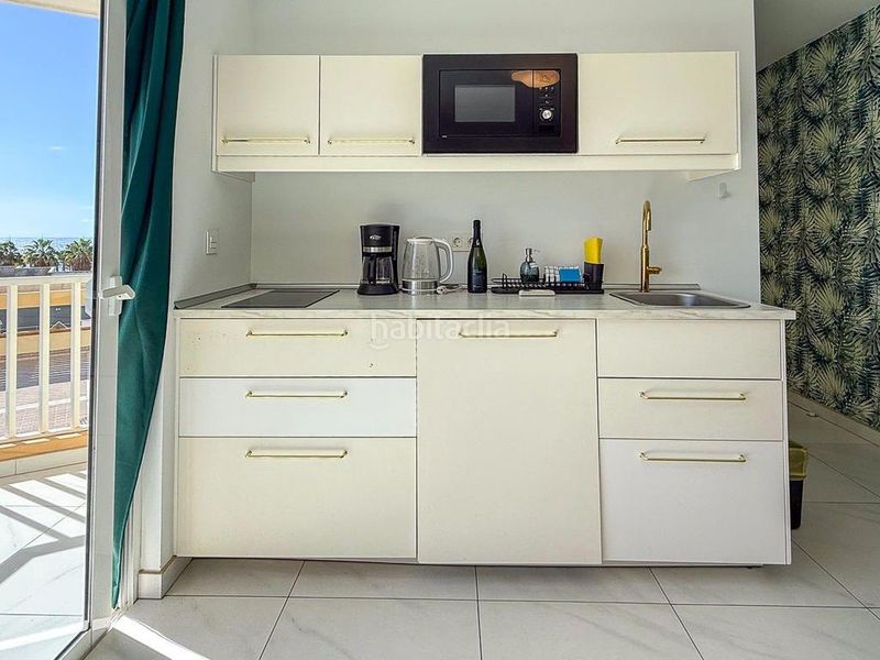 Foto 2e85d8a3-1f68-4a29-a15a-61e3f97764cc. Apartament amb aparcament a Playa de las Américas Arona