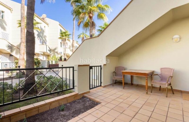Foto 9bd546b7-cbc5-4466-8f36-7f883ff970e0. Casa amb piscina a Playa del Duque Adeje