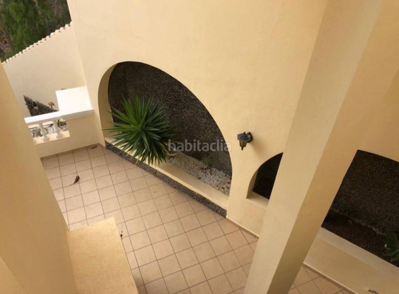 Foto e4bc7a7c-5185-4178-9f3d-77f696ab43fc. Xalet amb aparcament piscina a Torviscas Centro y Alto Adeje