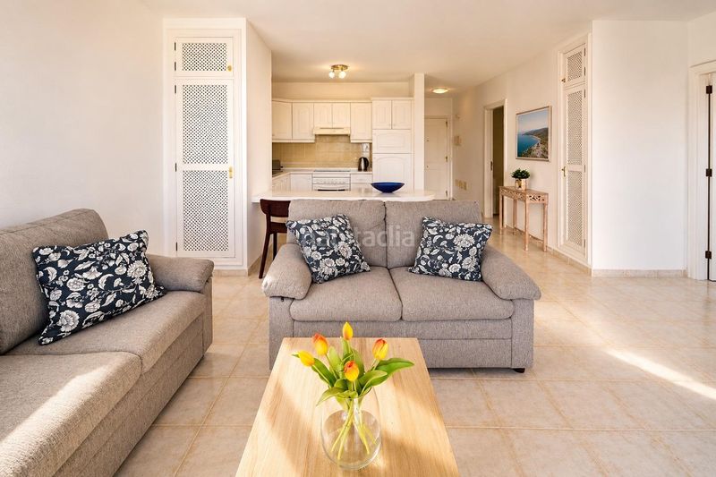 Foto 4c4130c4-90e6-4457-b3c6-b7fd99b0c296. Apartament amb piscina a Torviscas Centro y Alto Adeje