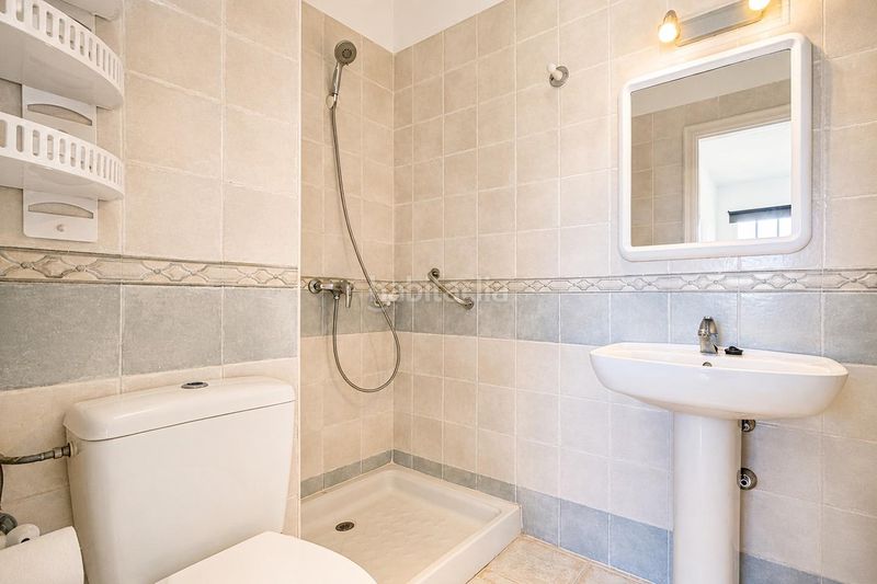 Foto ac2a3ba6-bd8f-41b1-948b-540f9b0b2297. Apartament amb piscina a Torviscas Centro y Alto Adeje