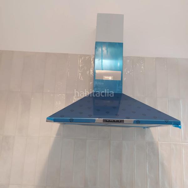 Foto 5a57b5aa-d9df-4df1-8ef5-77745dc846ee. Business premise with heating in La Marina del Port Barcelona