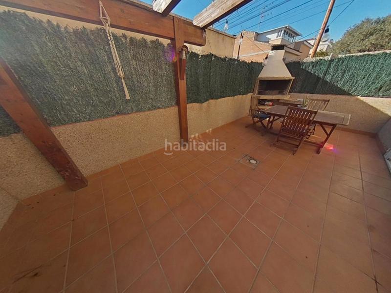 Foto 06d8fc6f-7f8e-4c93-86f9-30e6e9863cb8. Reihenhaus mit heizung parking in La Collada-Sis Camins Vilanova i la Geltrú