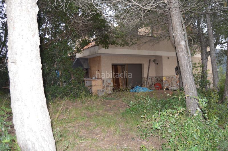 Foto c57c8cbb-4a14-48c7-bc4a-c5e5051cccad. Casa amb aparcament a Torrelles de Llobregat