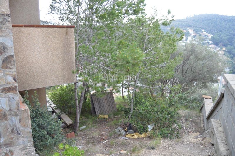 Foto e1bc49a5-fb83-40d5-974b-a0642a16fc3f. Casa amb aparcament a Torrelles de Llobregat