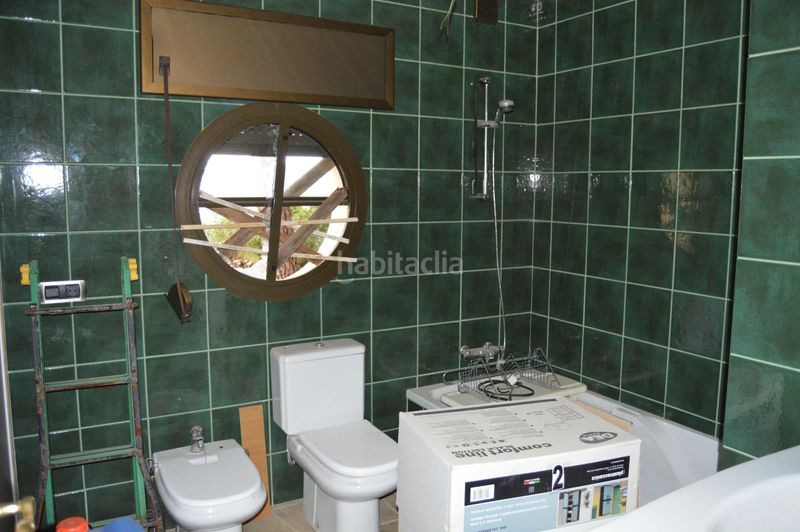 Foto ee0a25a6-2743-4544-8598-8fd27894a33e. Casa amb aparcament a Torrelles de Llobregat