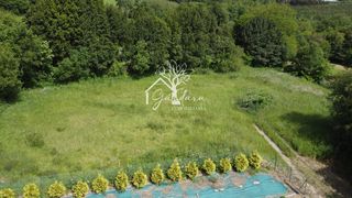 Residential Plot in Sedes - Pedroso - Doso. Finca urbana de 1606 m2 en sedes