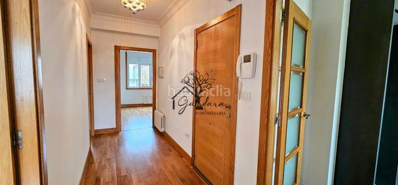 Foto 10c7e877-febe-4767-b525-9393f1d7161f. Etagenwohnung mit heizung in A Gándara Narón