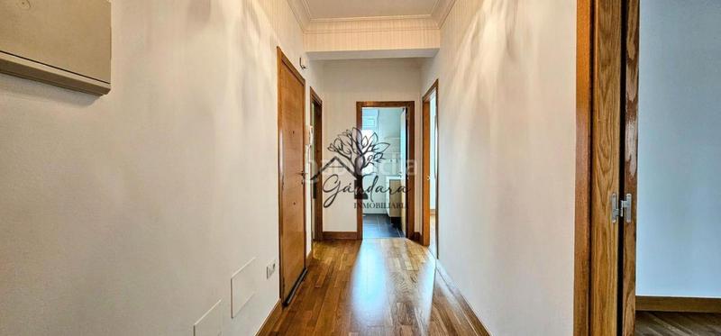 Foto a2623372-376f-40d7-806b-f2f0b57f2039. Etagenwohnung mit heizung in A Gándara Narón