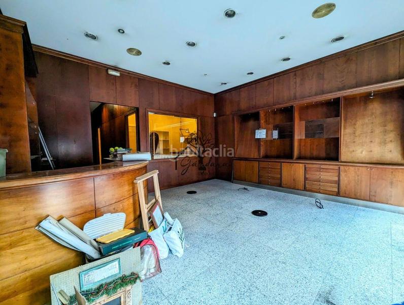 Foto 17037234-3ba1-4b00-a98b-1da6a8538c6d. Alquiler local comercial en San Juan Ferrol