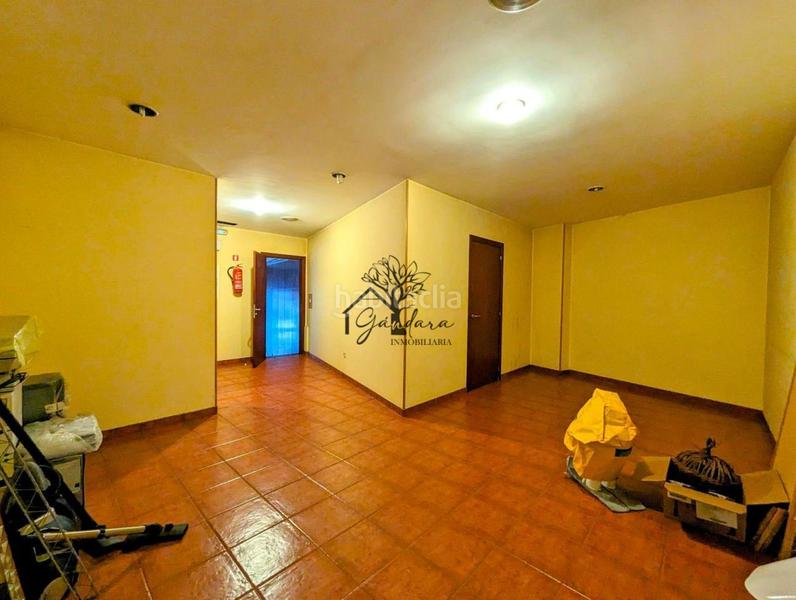 Foto 1ec4143e-42e9-48c8-8710-d31b06b4288f. Alquiler local comercial en San Juan Ferrol