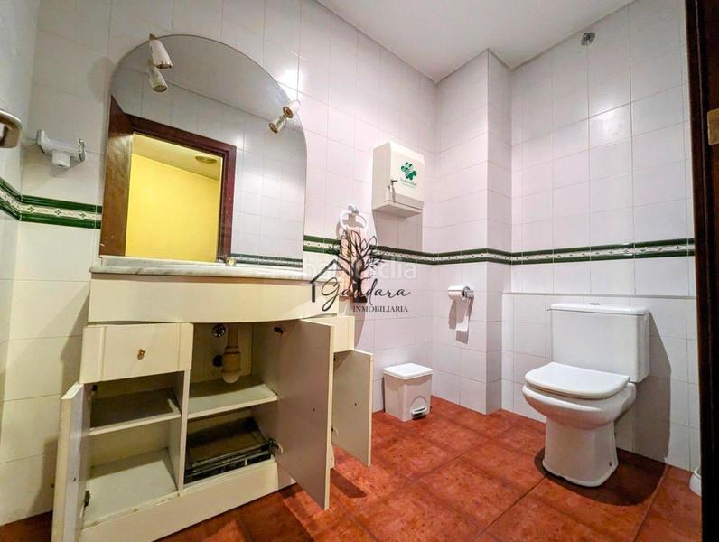 Foto ec3c5a39-322c-4a9e-8036-b15508c8ed6e. Alquiler local comercial en San Juan Ferrol