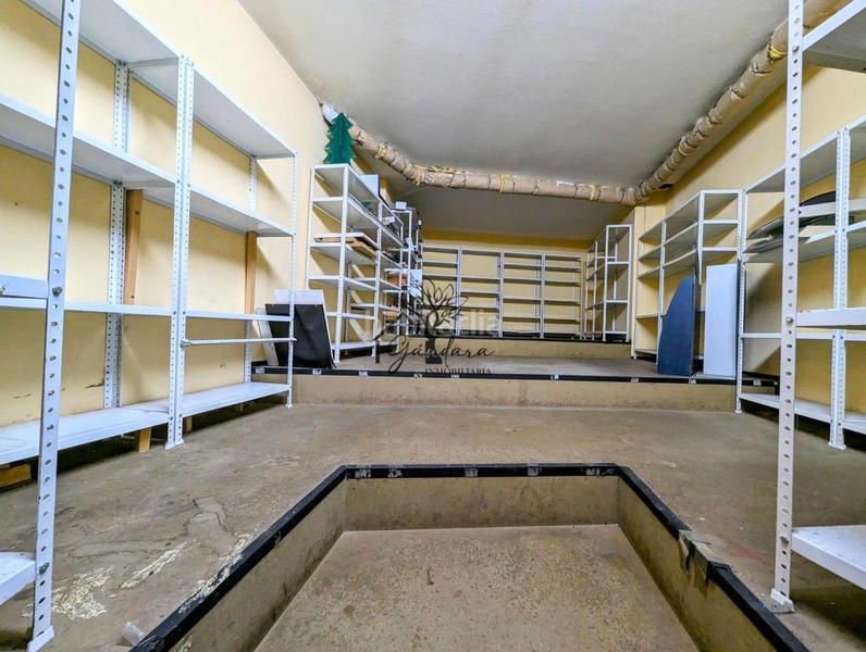 Foto 1f797e12-df82-4460-9eda-d0699656c083. Lloguer local comercial a San Juan Ferrol