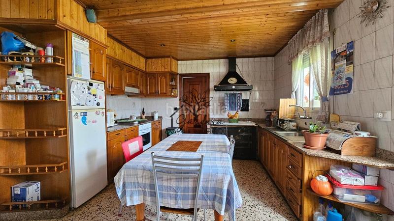 Foto cd3cc62a-adec-4b25-b162-11b8d255f6af. Casa con riscaldamento parcheggio in Sedes - Pedroso - Doso Narón