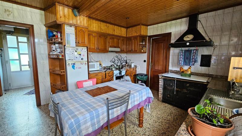 Foto 495248e5-e519-4000-9d45-e9eb01ac8818. House with heating parking in Sedes - Pedroso - Doso Narón