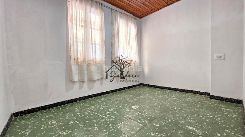 Foto 8e7ab368-b5a8-428d-8755-f252f4d23a12. Casa adossada a A Malata - Catabois - Ciudad Jardín Ferrol