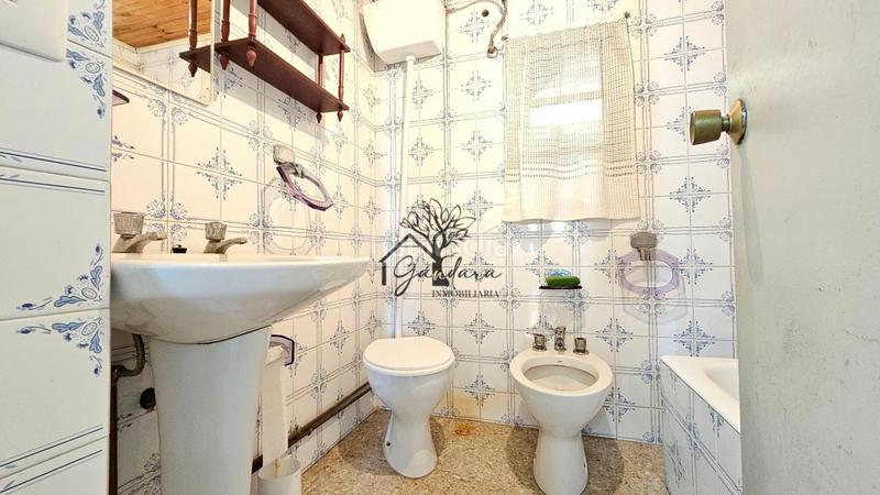 Foto fcaa0ff5-68b0-48f2-90db-368d4e1ea904. Casa adossada a A Malata - Catabois - Ciudad Jardín Ferrol