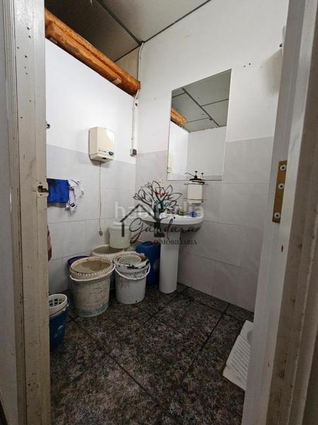 Foto 73d5049e-c52e-4a38-8043-b709f517aa83. Local comercial en A Malata - Catabois - Ciudad Jardín Ferrol