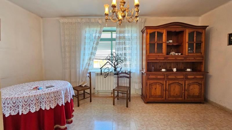 Foto 71a129e6-4da7-4bf0-ab3e-3b652bbd39cc. Haus mit heizung parking in Valdoviño