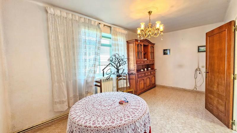 Foto 7302fbe5-7d1d-458f-9fea-5a55178e3443. Haus mit heizung parking in Valdoviño