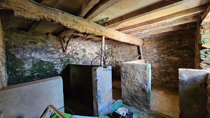 Foto ff7ed6a7-33e1-44eb-b12f-3b2ec1b22a04. Haus mit heizung parking in Valdoviño