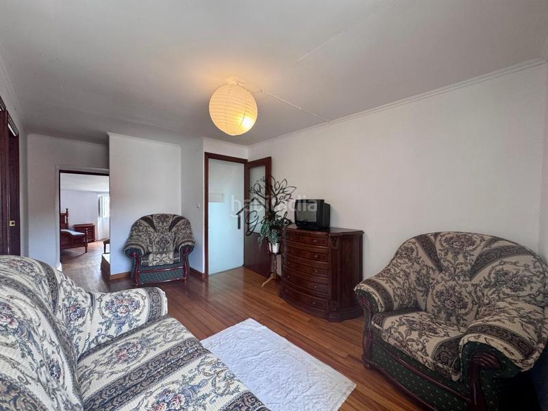 Foto 12119f5b-9671-4037-96e1-10b418f9d300. Casa adossada a Área Rural Ferrol