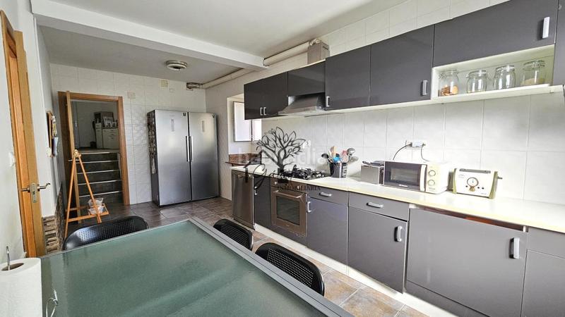 Foto 58f4da3c-2205-4ba5-b65e-d86b1a3aa726. Casa con riscaldamento parcheggio in A Gándara Narón