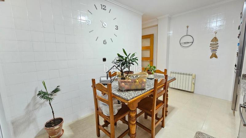 Foto 4fb3c802-8da4-4995-99dd-8d78855fc5eb. Flat with heating in A Malata - Catabois - Ciudad Jardín Ferrol